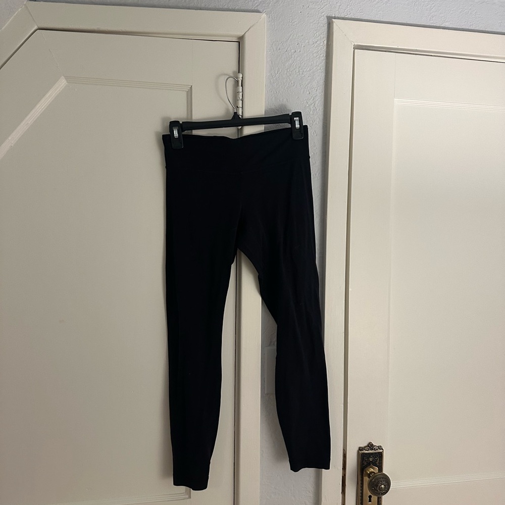 Lululemon low-rise align leggings
